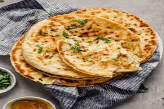 Garlic naan