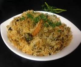 Veg Hyderabadi Biryani ( 1 KG )